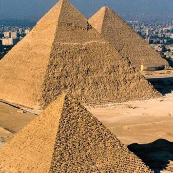 Private All-Inclusive Giza Pyramids, Sphinx, Memphis, Saqqara, Lunch & Camels: A Day of Ancient Wonders