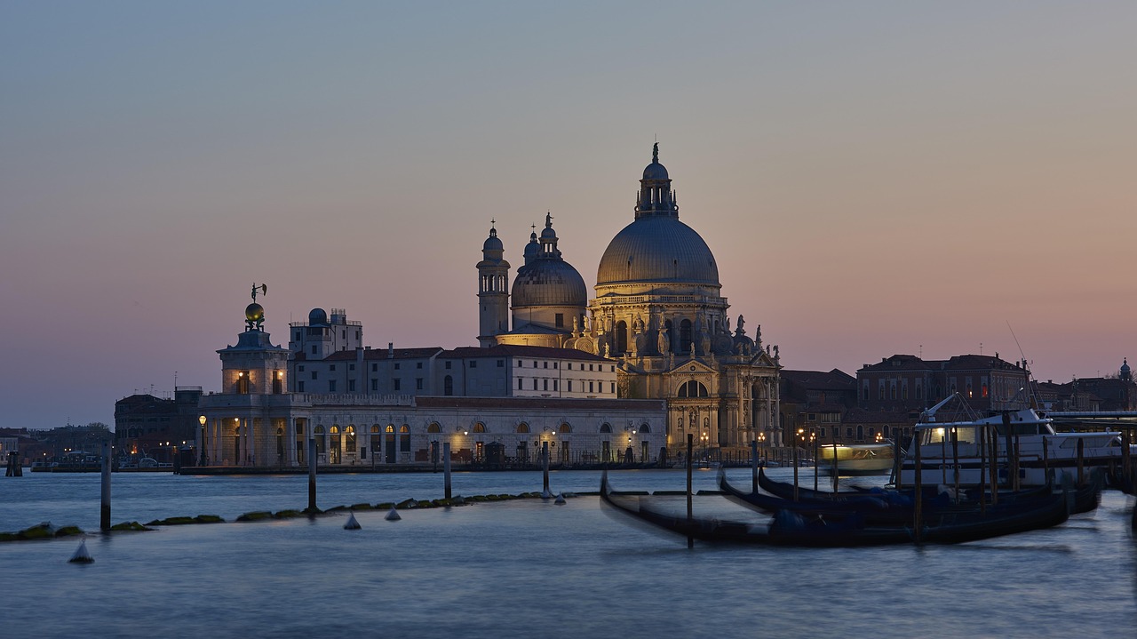 venice, sunset, gondola, water, italy, architecture, holidays, sea, nature, historically, city, do you travel, romantic